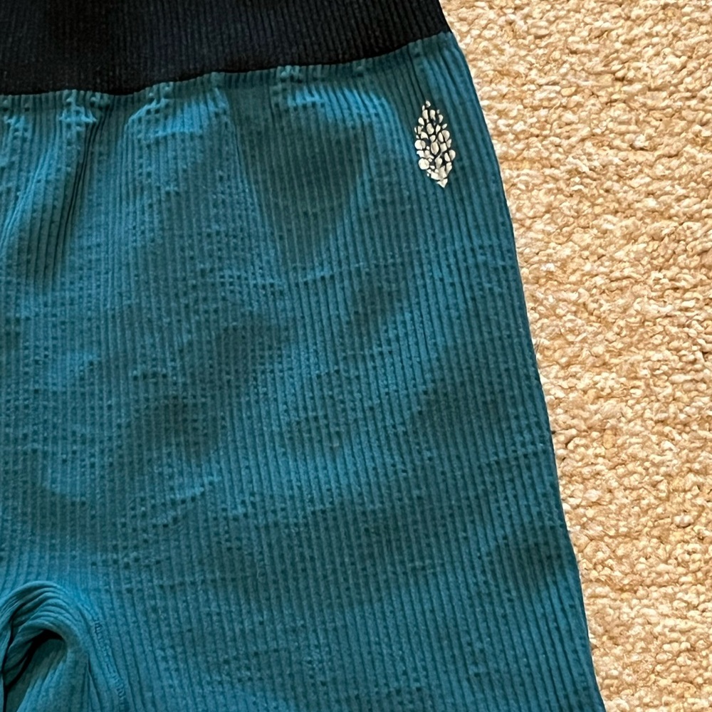 Free People Movement Prajna Shorts XS/S Teal - Picture 7 of 9